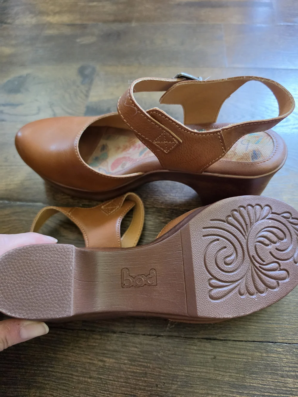 boc Tan Closed-Toe Clog Mules with Ankle Strap - Picture 4 of 6